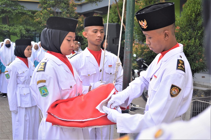 Upacara Bendera 